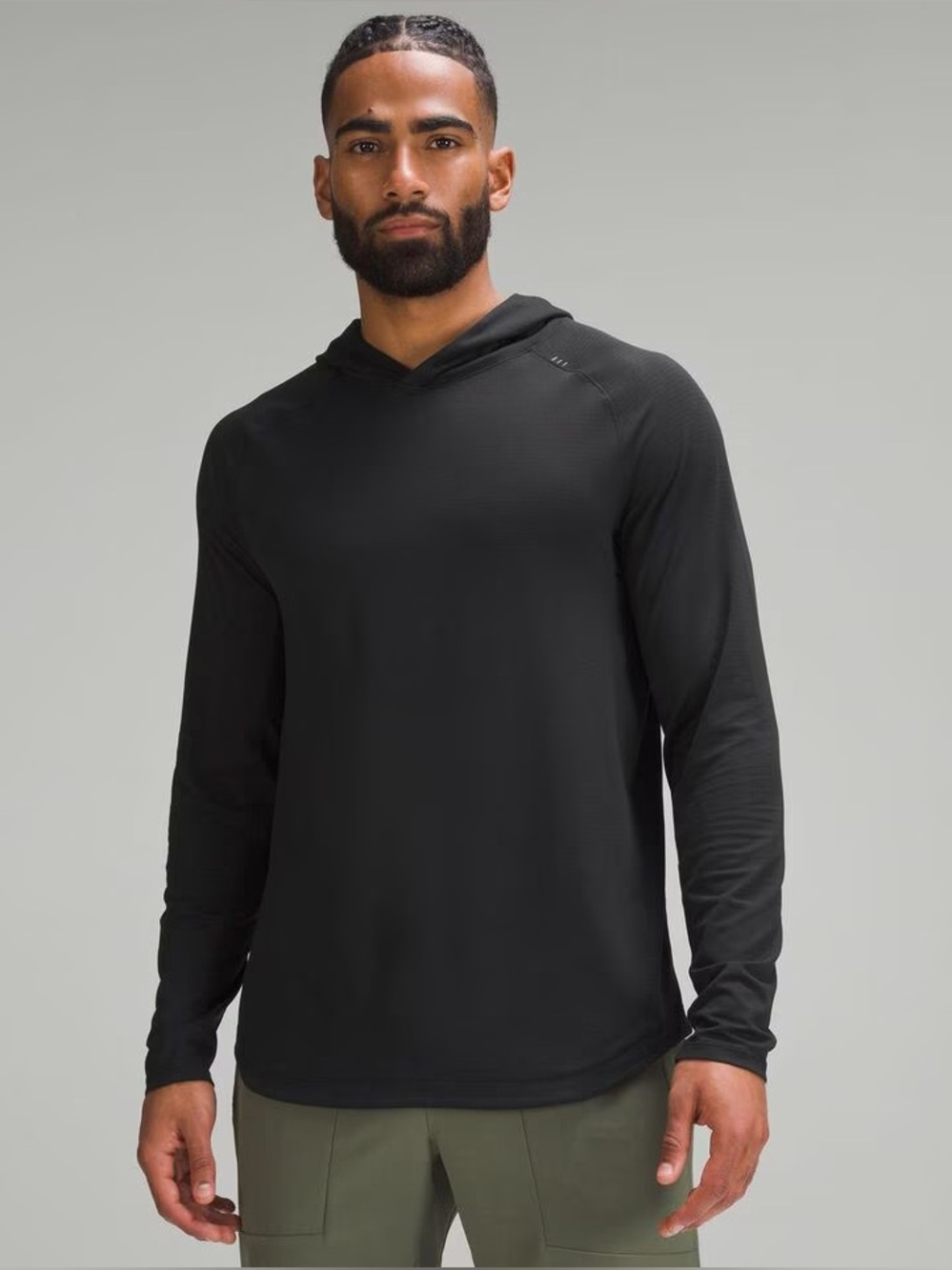 Lululemon Men's Black/charcoal Hooded Long-Sleeve Shirt (License to train?)